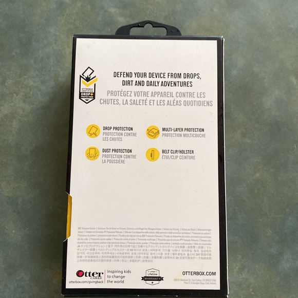 OtterBox Defender iPhone 11 Pro Case - Picture 3 of 4